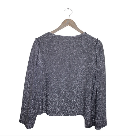 Express NWT Metallic Silver Kimono Sleeve Cropped Hem Top Medium - Picture 8 of 10